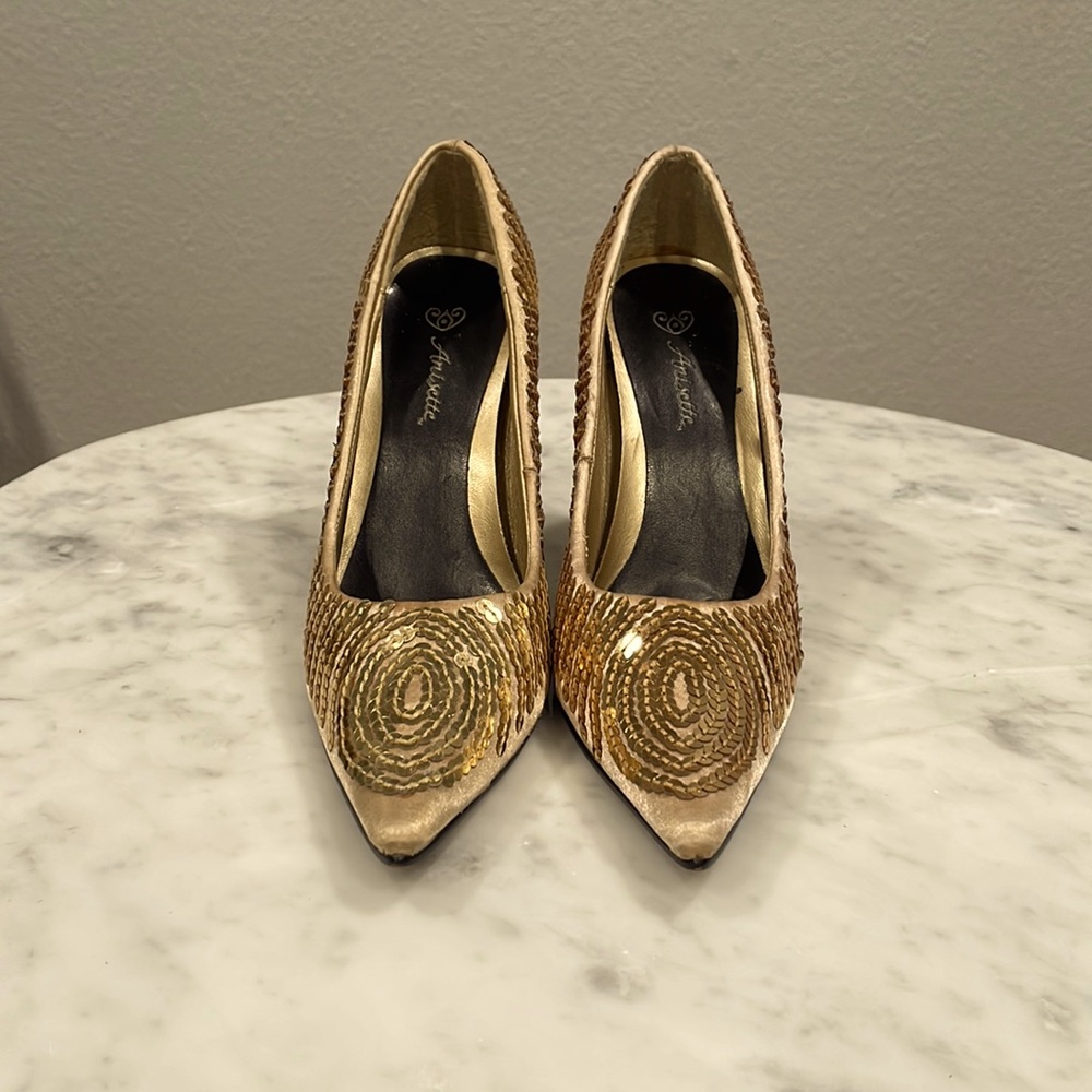 Anisette, Gold Stilleto, Size 6